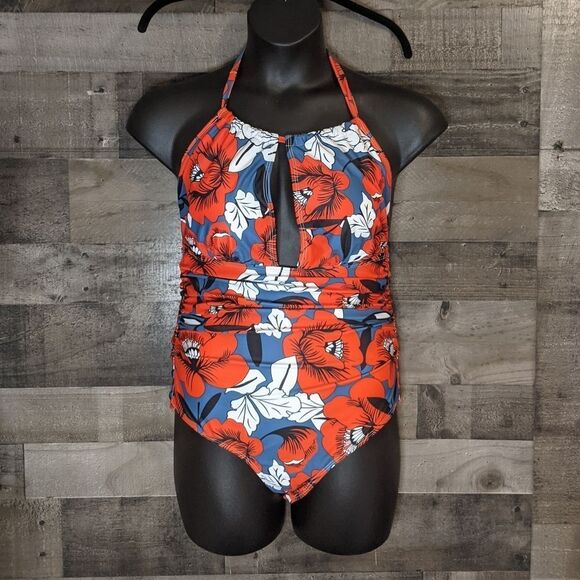 Other - New one piece swimsuit XL